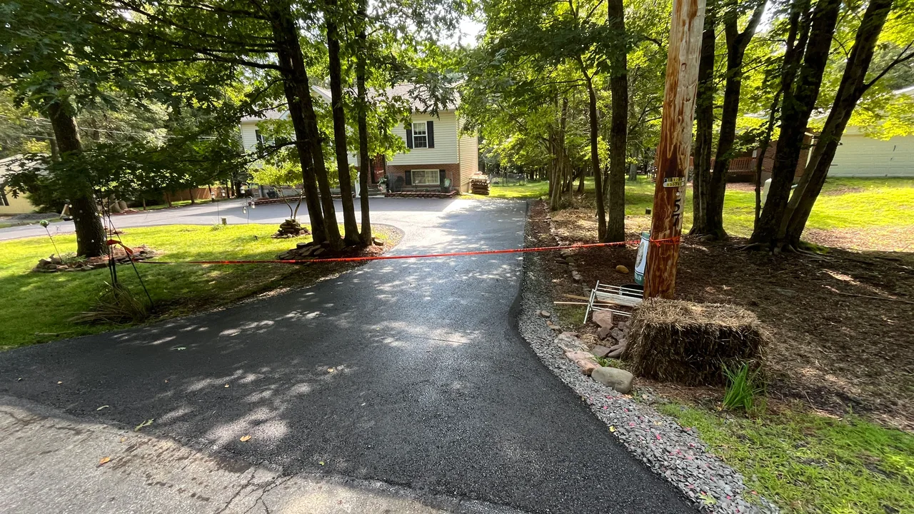 Asphalt paving contractor in Allentown, PA