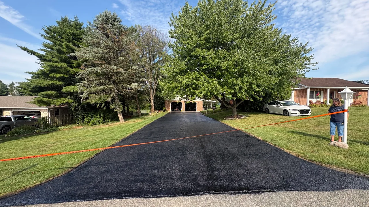 Asphalt paving contractor in Easton, PA